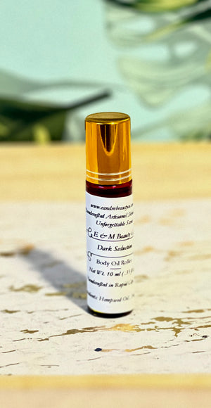 Open image in slideshow, Body Oil
